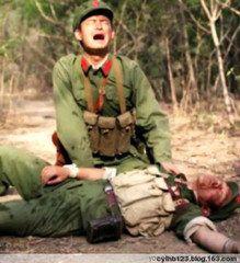 中越边境自卫反击战(感人的瞬间)