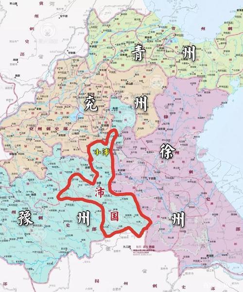 沛县的南面是豫州,北面是兖州山阳郡,东面是徐州彭城郡.