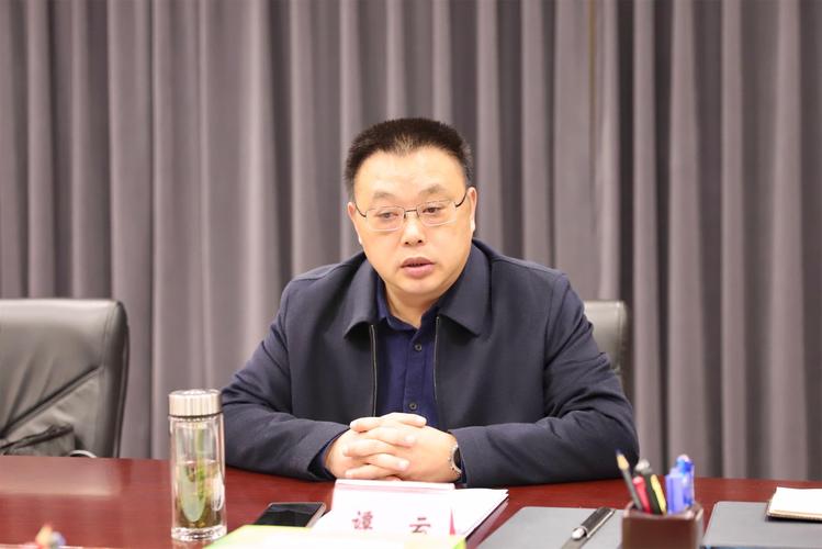 12月28日下午,县委书记谭云带队深入龙女湖片区,仁和片区,就2021年