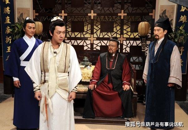 官方再次发出消息,表示金超群将出演《白发青天》,也就是老年的包青天