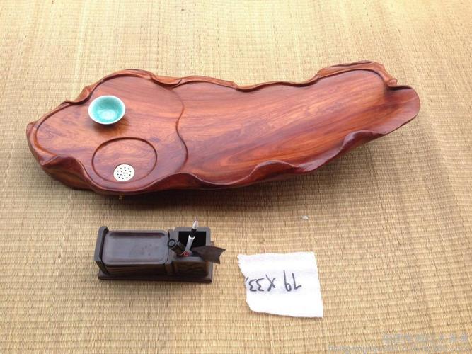 福建仙游常城红木: 缅甸花梨木茶盘 雕刻精致