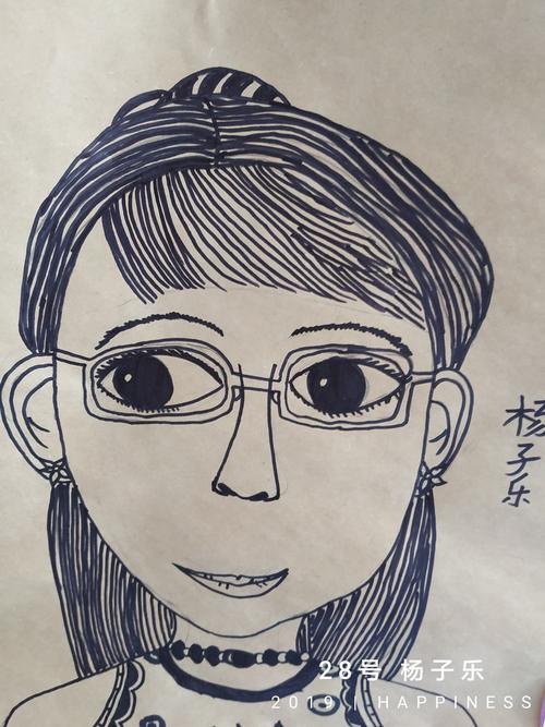星辰教育我的漂亮妈妈少儿组线描题材给最美妈妈投一票吧