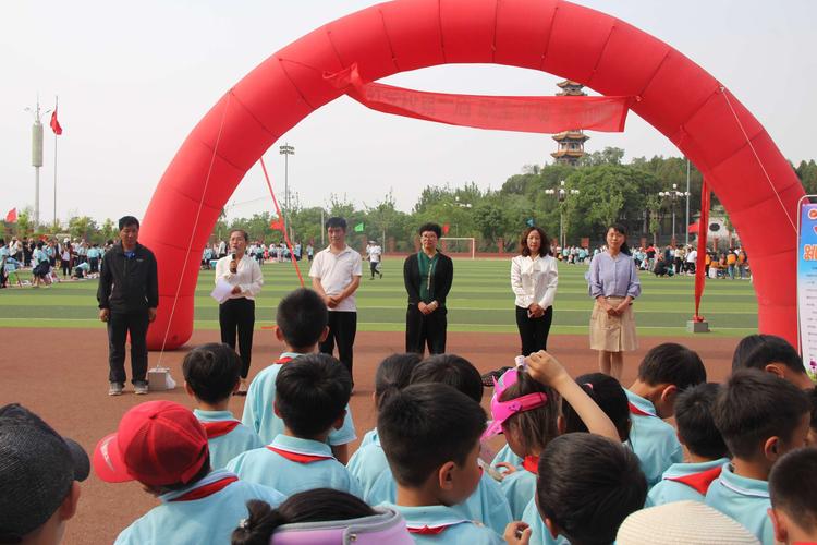 长子县东方红学校