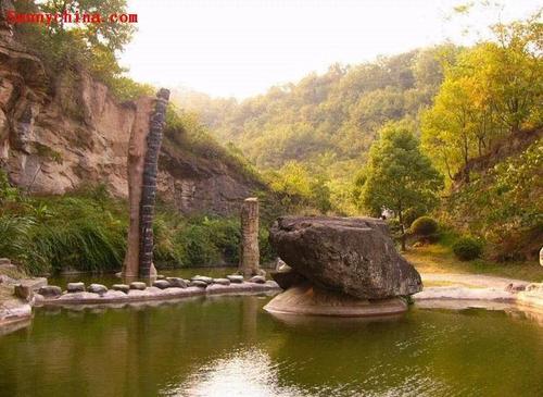 芮城县  标签: 山峰 自然地物  九峰山共多少人浏览:1256666  电话