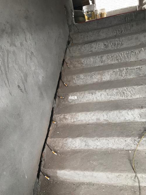 网红楼梯灯预埋线完工_装修_工作_装修日常_家居家装_装修