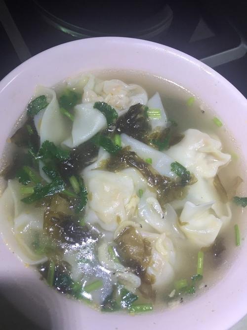 手机用户1183_wnh6做的虾仁鲜肉小馄饨
