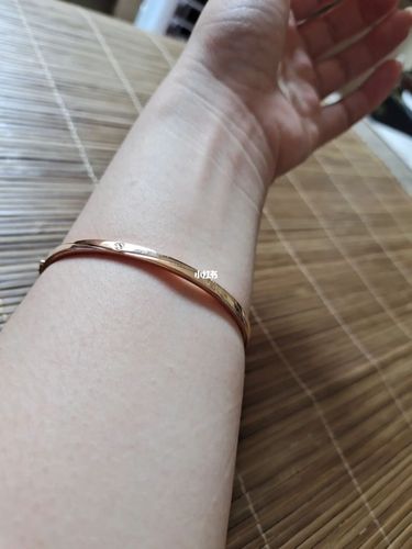 彩金手镯_手镯_彩金_钻戒_时尚_配饰_首饰