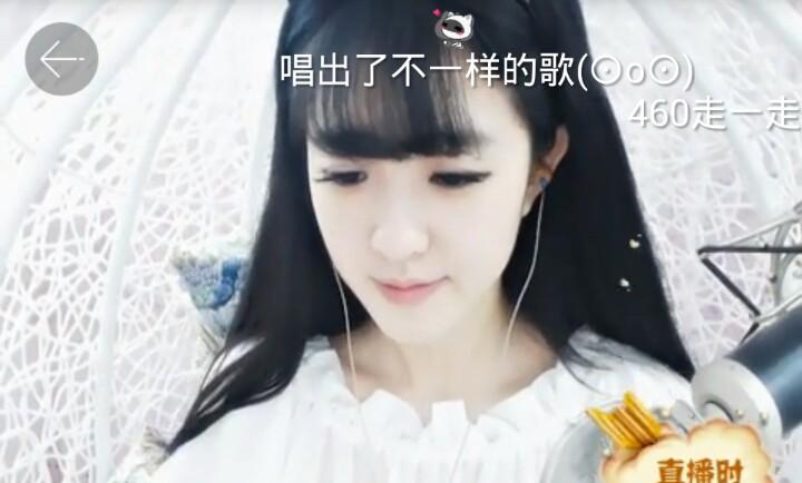 yy中的蓝雨小小呵有和天佑连过麦吗?若有视频发给我下.
