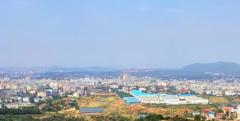 原创湖南衡阳祁东县一个大镇,是全国重点镇,拥有火车站