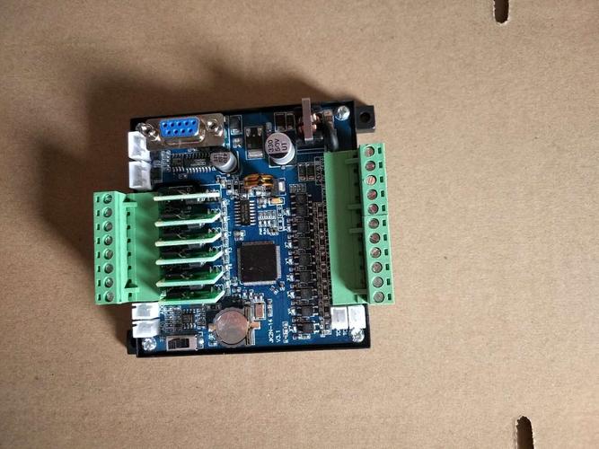 三菱plc工控板国产14点单板式fx2n14mr/mt-2ad模拟量温度带485