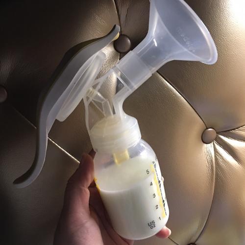 92用了四个吸奶器的心得体会 以及美德乐回奶问题