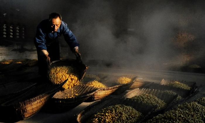 酿酒人吴叔自酿纯粮酒