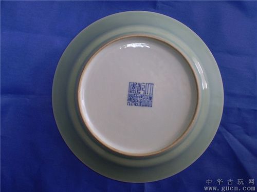 乾隆本朝官窑单色釉瓷器