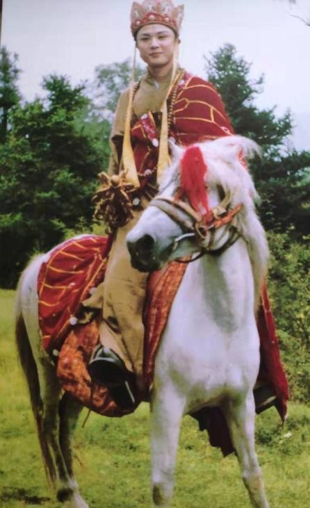 西游记主演名利双收功臣白龙马被利用完惨死杨洁悔不当初