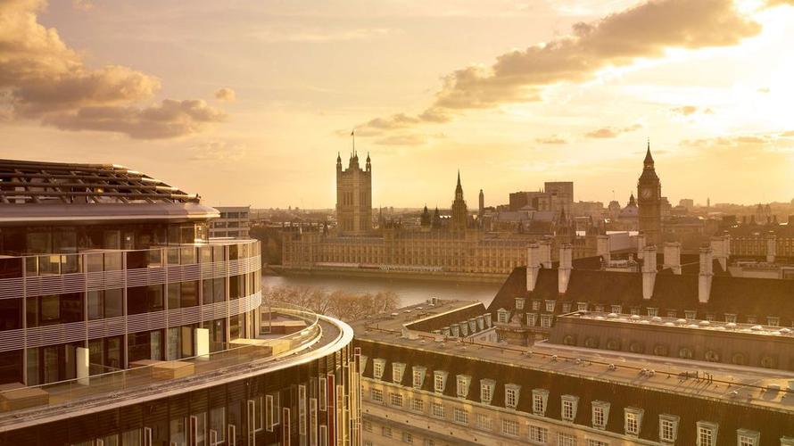 伦敦威斯敏斯特桥公园广场酒店park plaza westminster bridge london