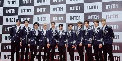 而最终能够的成团的学员也只有11位,目前《创4》的男团into1成