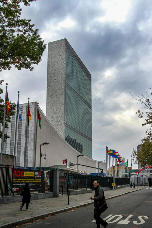 纽约联合国总部大楼及周边街景