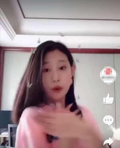 看事物的结果也大不相同,不该攻击一个年幼的孩子,曾经的甜馨也是如此