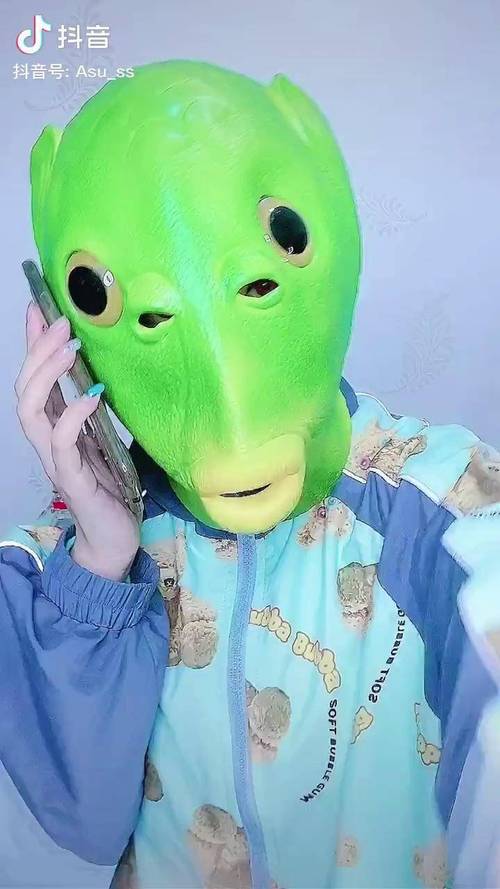 女神异闻录5 人会摔跤,你找个摔不痛的地,比如我怀里枣糕糕-你糕哥哟