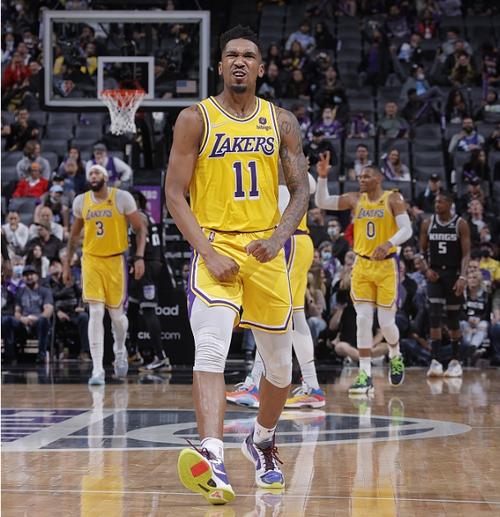 top3 :蒙克(湖人,179万美元)