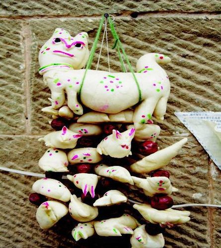  p>山西,民俗,花馍"寒燕儿"(亦称" i>子推燕 /i>").