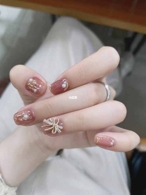 温柔风美甲 贴砖美甲 短款美甲 方圆美甲