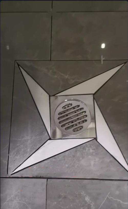 为什么网上的地漏贴完都那么漂亮,我家的却不是呢?
