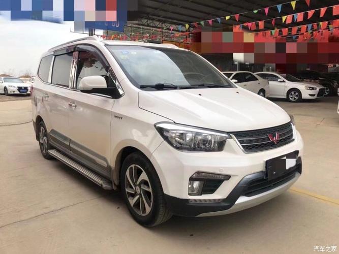 五菱宏光s1有点越野的霸气感.