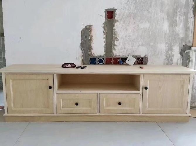 木工师傅的木工活,电视柜,大衣柜,格栅门橱柜,茶几,床,抖柜,这都赶上