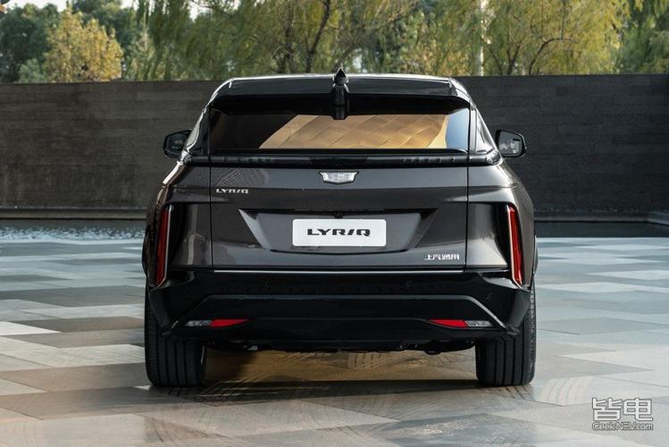 开启纯电之路凯迪拉克lyriq预生产车下线