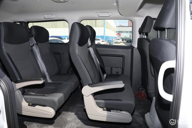 2019款瑞风m3plus宜家版18l手动豪华型9座国vi