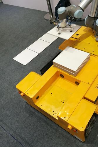 地面铺砖机器人为建筑业降本增效,智能建造终究会取代人