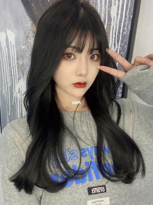 黑头发_发型_时尚_时尚_发型