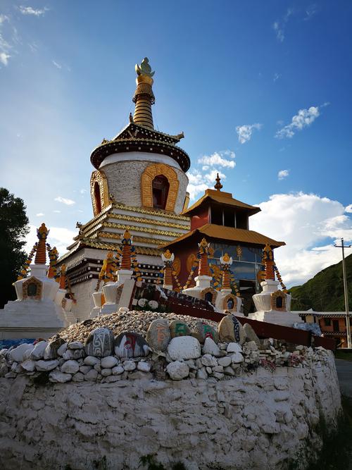 美丽的康定溜溜的城——川西自驾游