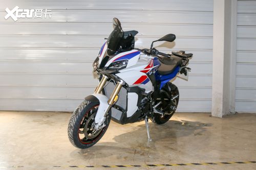 四缸公升旗舰adv回归实拍宝马s1000xr