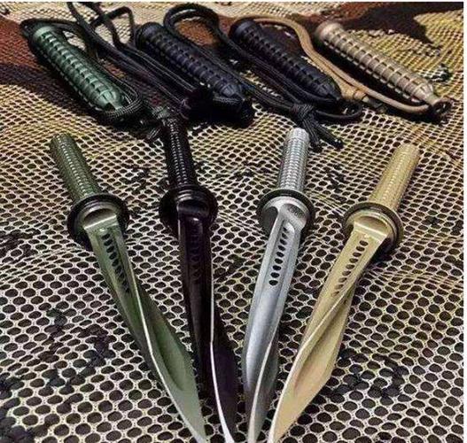 4大著名军刺:三棱军刺仅排第二,第1杀敌快若闪电