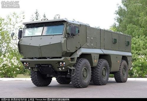 组图:俄暴力测试"台风"装甲车防弹性能