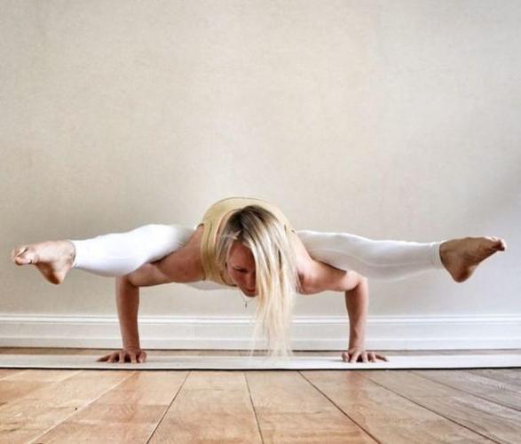 试试这些瑜伽体式!