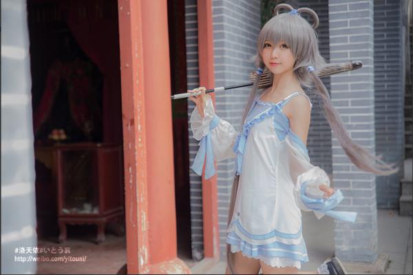 超萌妹子神还原洛天依 美到不能呼吸,cos展示,插画吧-中国最具影响力