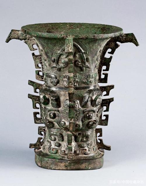 西周早期 何尊 宝鸡青铜器博物院藏