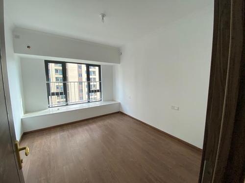 140平碧桂园精装房终于交房,效果还不错,大阳台特别喜欢,晒晒