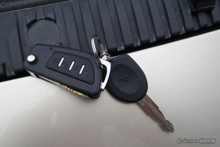 五菱汽车荣光钥匙