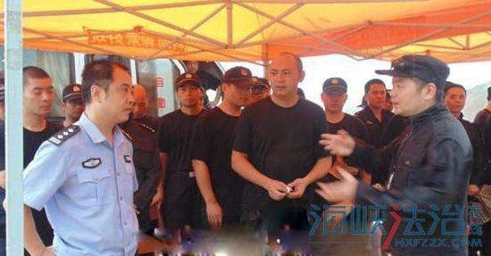 浦城县公安局局长陈建勇现场指挥抓捕盗窃人员