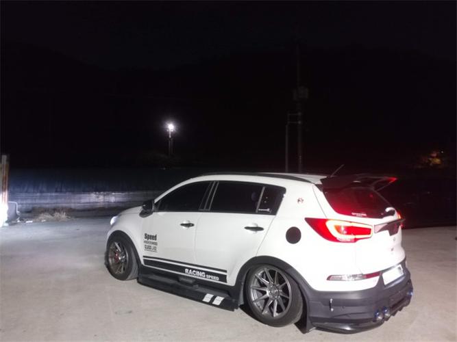 韩国代理分享起亚智跑改装airbft气动避震低趴案例