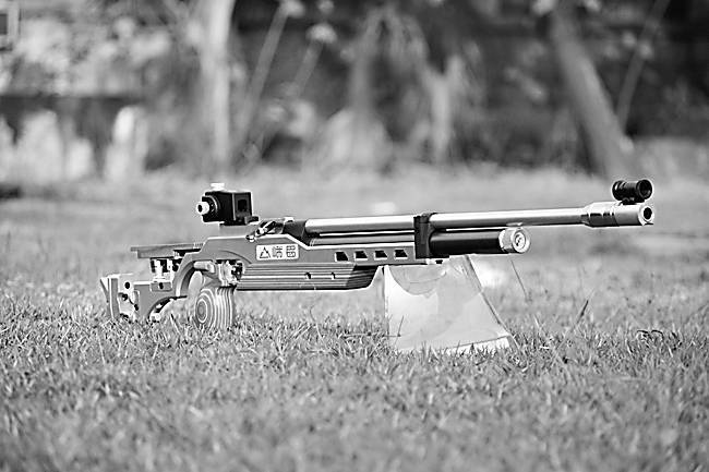 峨眉em45b型4.5mm气步枪