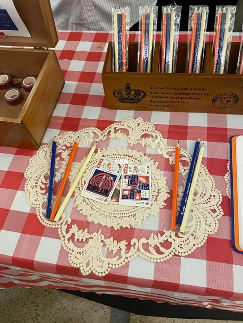 繁花封箱|悲喜自渡,他人难悟易误_休闲玩乐_美琪大戏院攻略_手写_销售