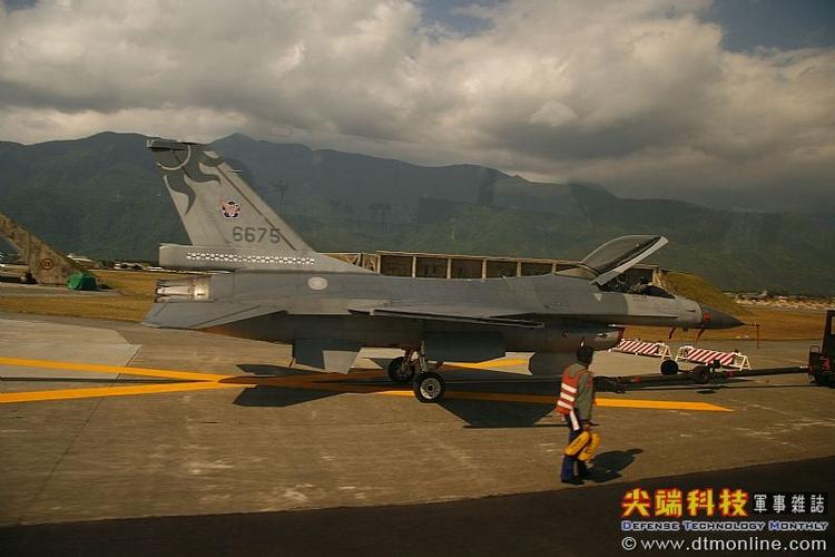 f-16战斗机