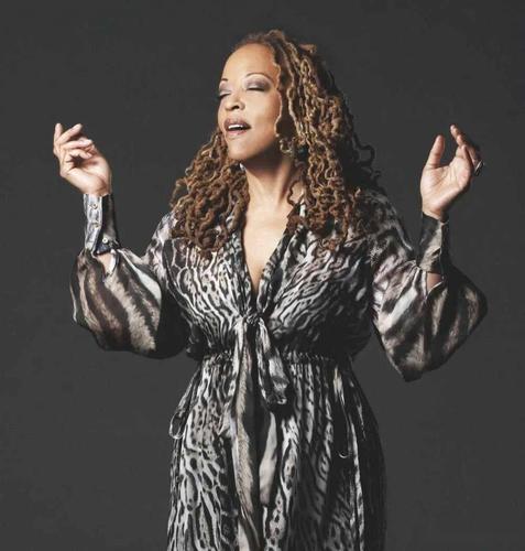 当代欧美主流爵士女歌手们 | 不断自我突破的爵士女王