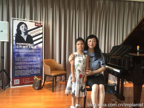 常桦老师在15分钟的课程中称赞了宝音