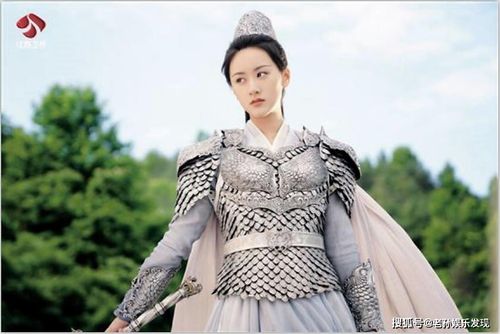 原创袁冰妍坦言:《琉璃》中的璇玑等于是十个角色,身份转变跨度大